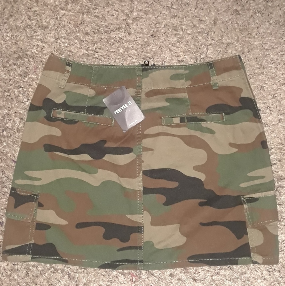 Camo skirt